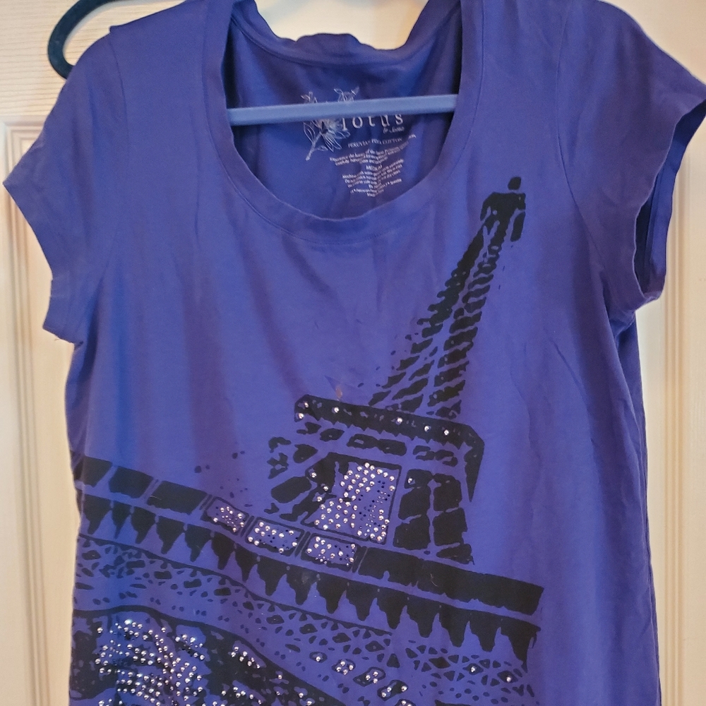 Lotus Paris Eiffel Tower top
